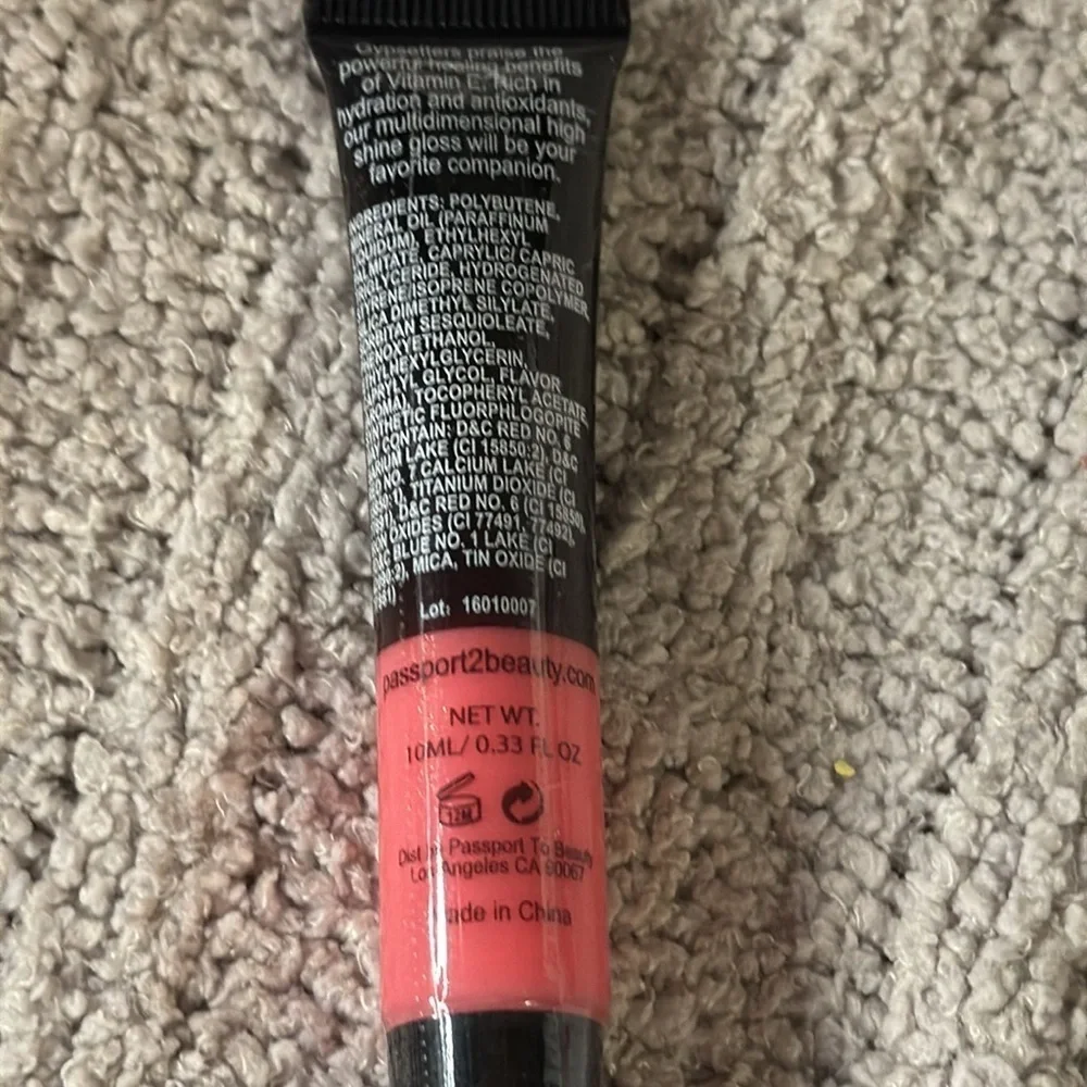 Passport to Beauty Gypsetter Luminous Lips “Flower Child” 10ml NIP